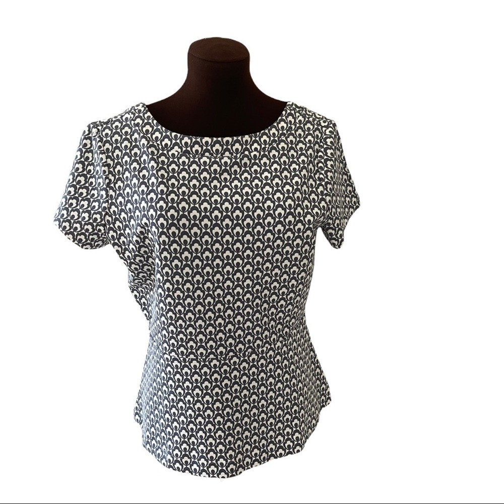 Ann Taylor peplum style and V back  top